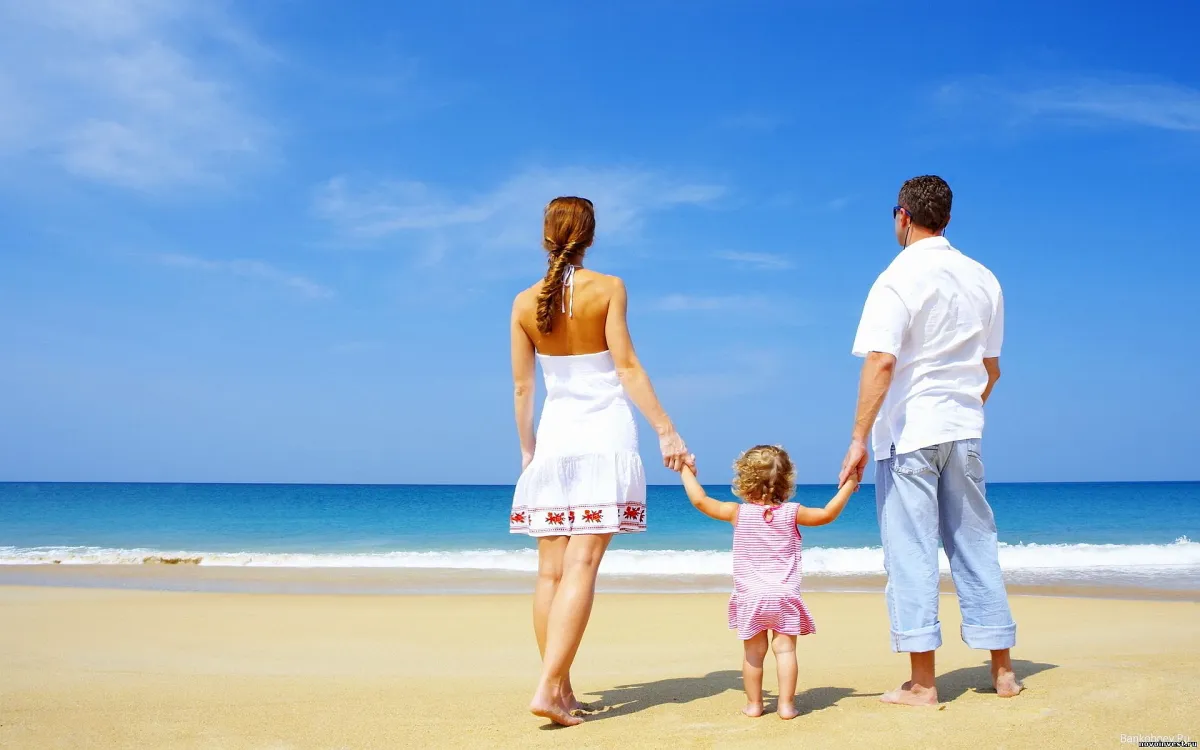 Enjoyable Walks On Land